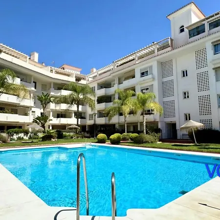 Con Piscina A Pasos Del Mar Torremolinos