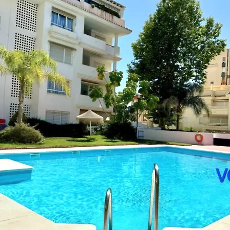 Con Piscina A Pasos Del Mar Daire Torremolinos