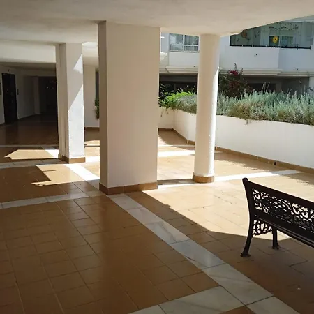 Nidos Carihuela Torremolinos