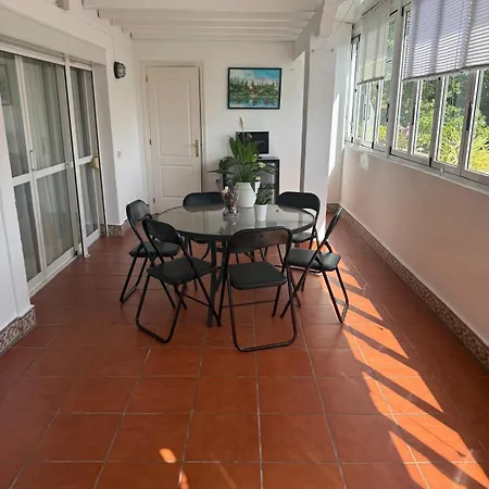 Con Piscina A Pasos Del Mar Daire Torremolinos
